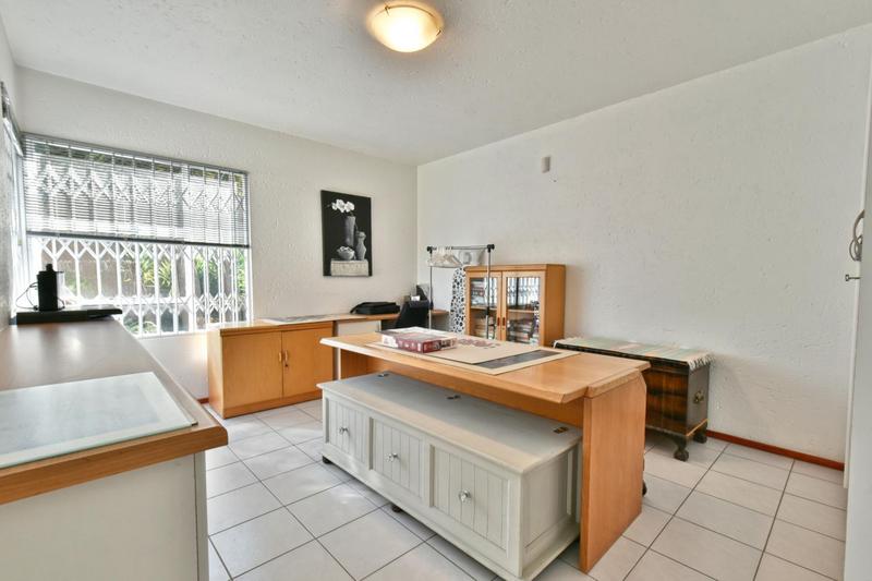 4 Bedroom Property for Sale in Bassonia Gauteng
