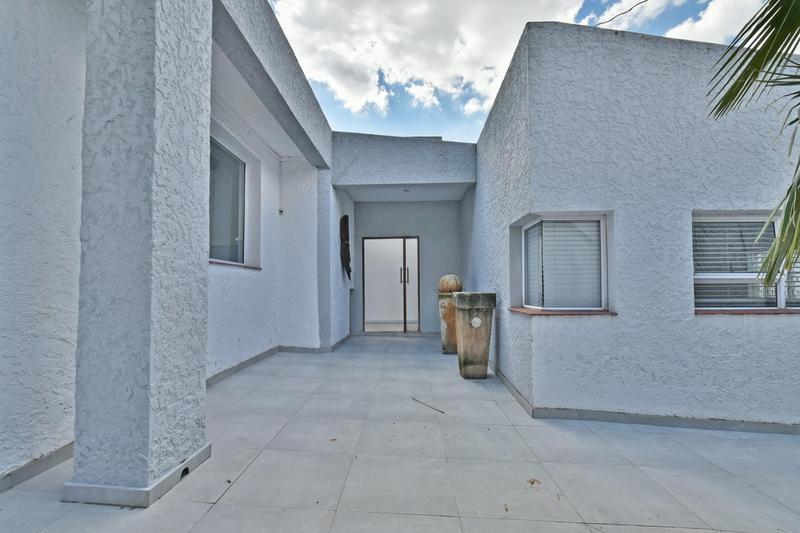 2 Bedroom Property for Sale in Norwood Gauteng
