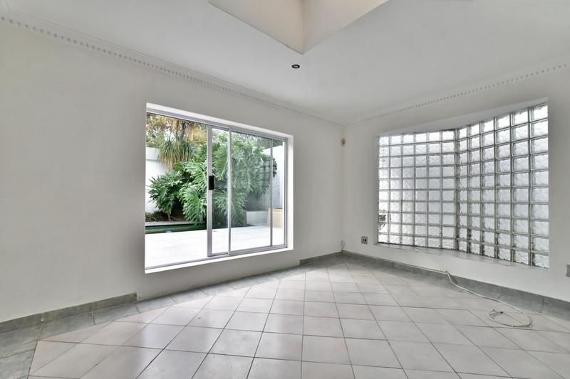 2 Bedroom Property for Sale in Norwood Gauteng