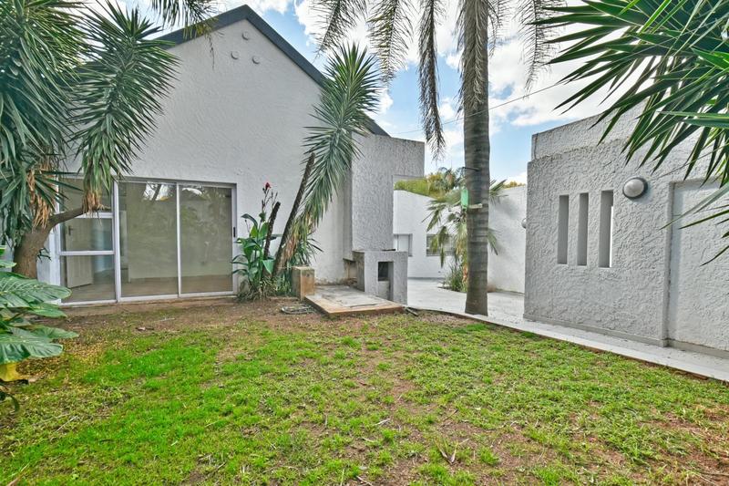 2 Bedroom Property for Sale in Norwood Gauteng
