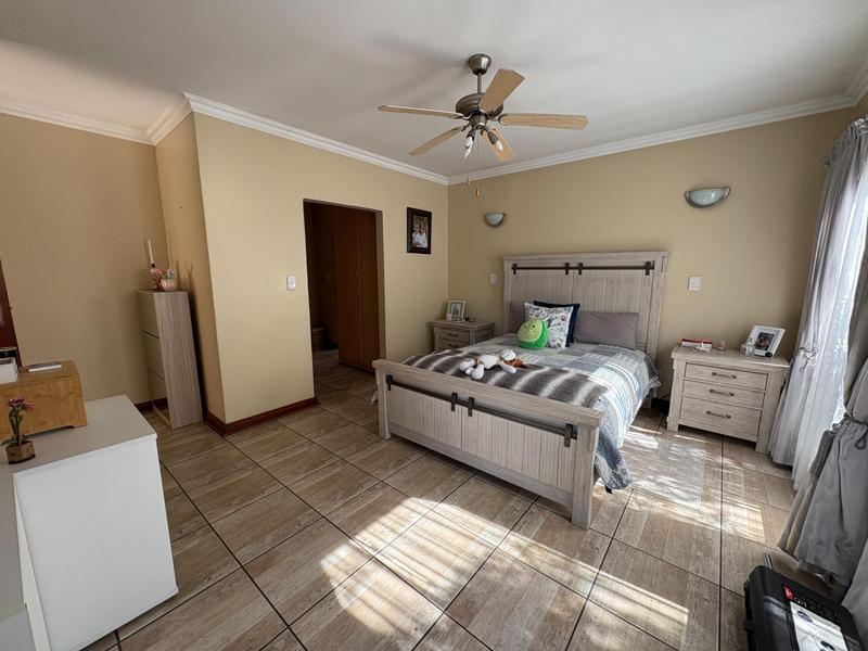 4 Bedroom Property for Sale in Midstream Estate Gauteng