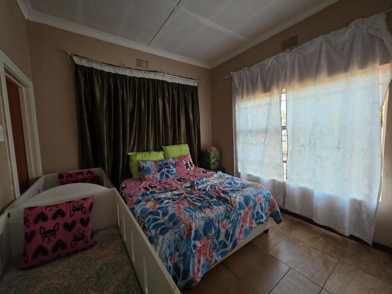 To Let 3 Bedroom Property for Rent in Horison Gauteng