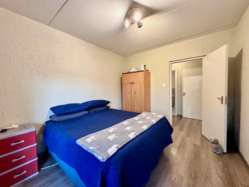 1 Bedroom Property for Sale in Morningside Gauteng