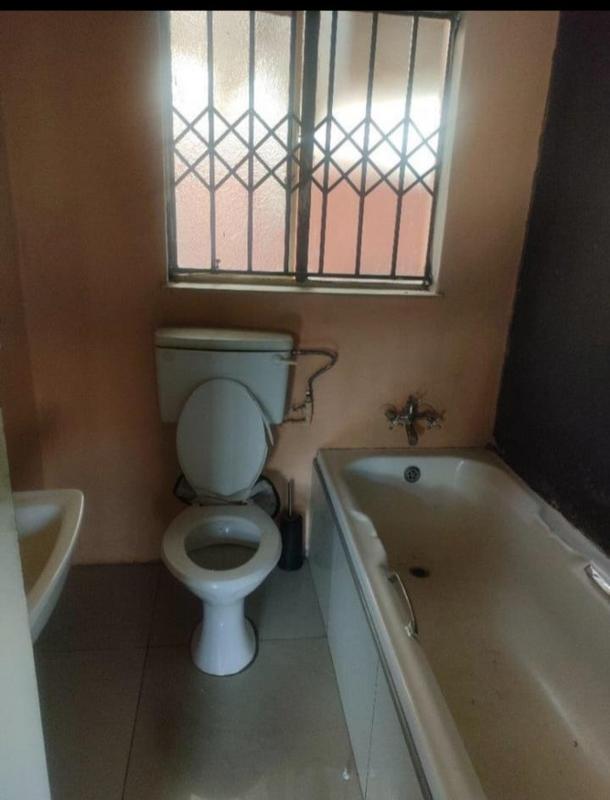 To Let 3 Bedroom Property for Rent in Naledi Gauteng