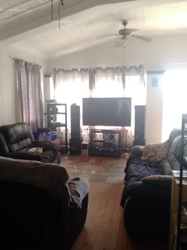 3 Bedroom Property for Sale in Geduld Gauteng