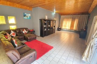 3 Bedroom Property for Sale in Karenpark Gauteng
