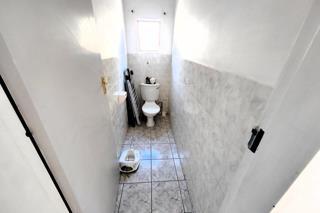 2 Bedroom Property for Sale in Pretoria North Gauteng