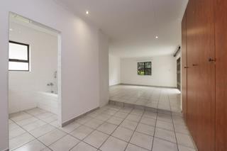 5 Bedroom Property for Sale in Brackenhurst Gauteng