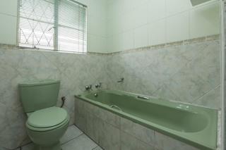 5 Bedroom Property for Sale in Brackenhurst Gauteng
