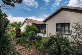 5 Bedroom Property for Sale in Brackenhurst Gauteng