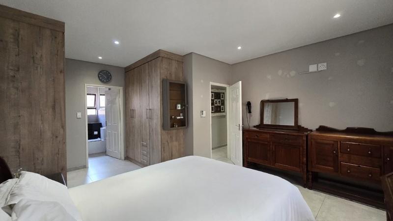3 Bedroom Property for Sale in New Redruth Gauteng