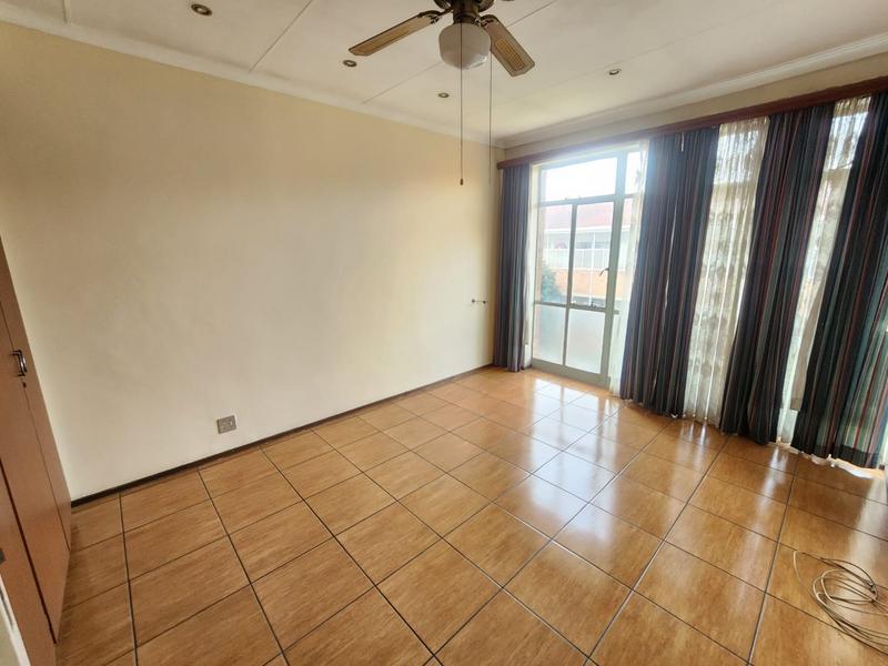 3 Bedroom Property for Sale in Denlee Gauteng
