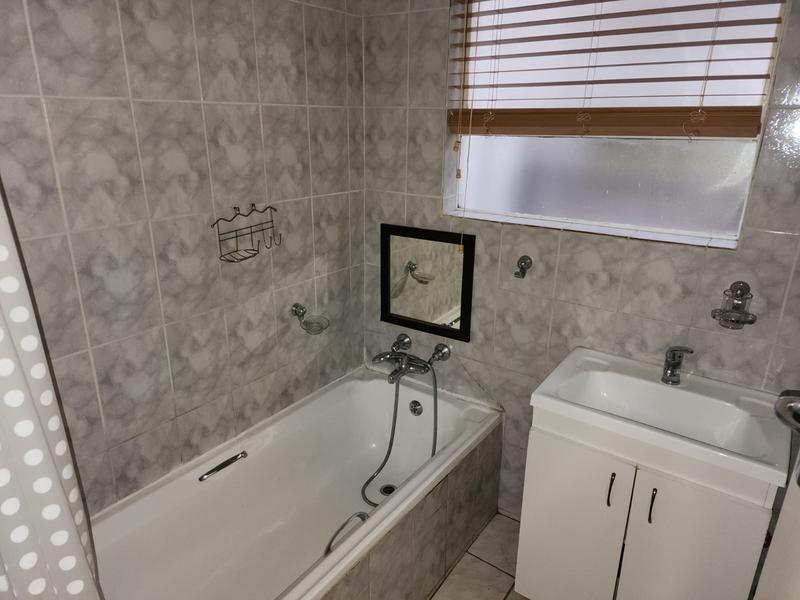 3 Bedroom Property for Sale in Denlee Gauteng
