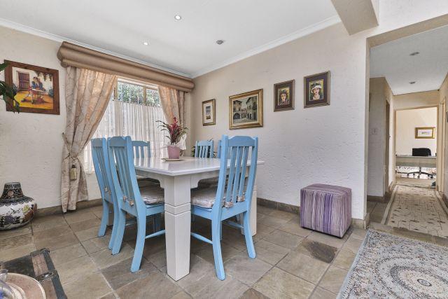 3 Bedroom Property for Sale in Sunninghill Gauteng