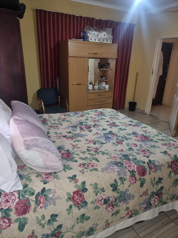 4 Bedroom Property for Sale in Lorentzville Gauteng