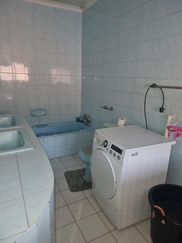 4 Bedroom Property for Sale in Lorentzville Gauteng