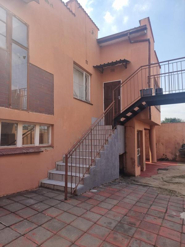 4 Bedroom Property for Sale in Lorentzville Gauteng