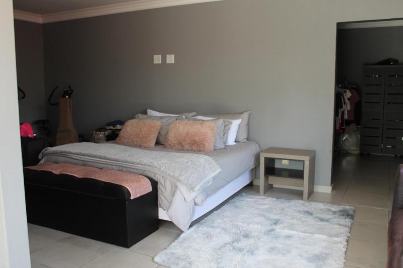 2 Bedroom Property for Sale in Kensington Gauteng