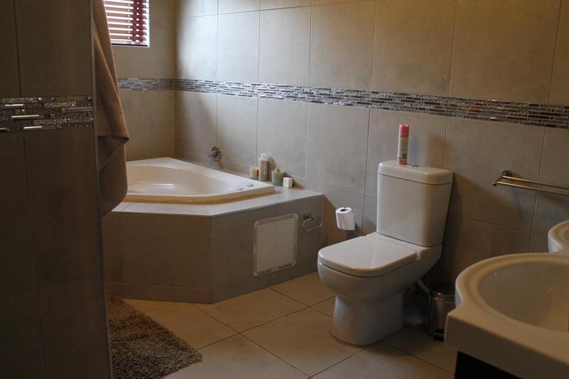 2 Bedroom Property for Sale in Kensington Gauteng