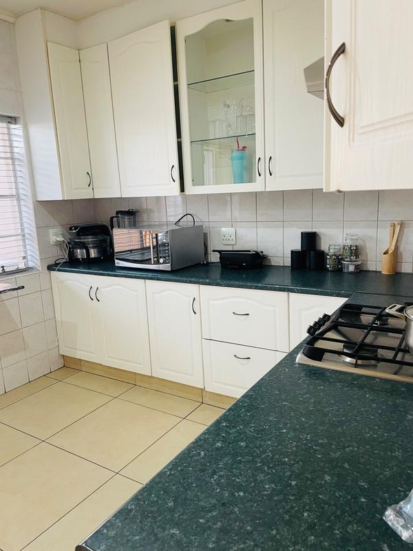 To Let 3 Bedroom Property for Rent in Wychwood Gauteng
