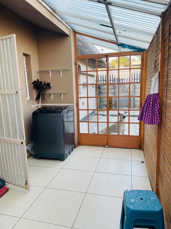 To Let 3 Bedroom Property for Rent in Wychwood Gauteng
