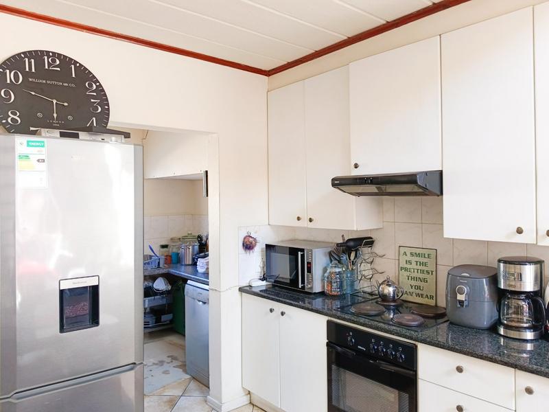 2 Bedroom Property for Sale in North Riding Gauteng