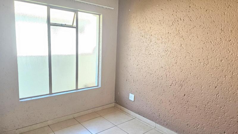 2 Bedroom Property for Sale in Eden Glen Gauteng