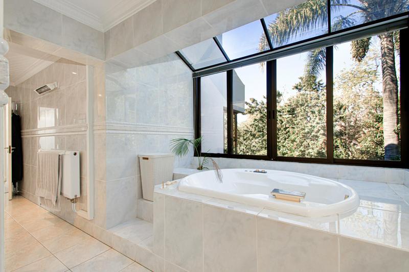 To Let 3 Bedroom Property for Rent in Dainfern Golf Estate Gauteng