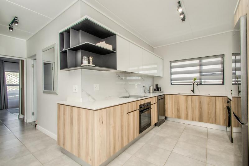 To Let 3 Bedroom Property for Rent in Waterfall Gauteng