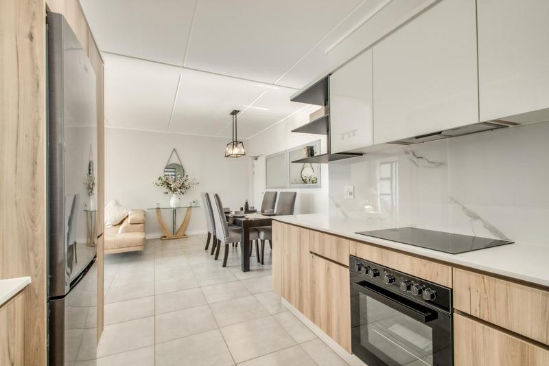 To Let 3 Bedroom Property for Rent in Waterfall Gauteng