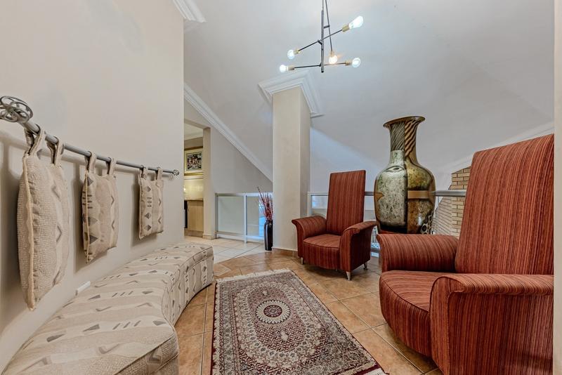 7 Bedroom Property for Sale in Featherbrooke Estate Gauteng