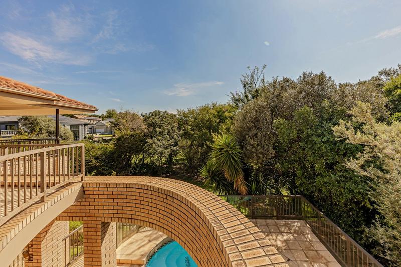 7 Bedroom Property for Sale in Featherbrooke Estate Gauteng