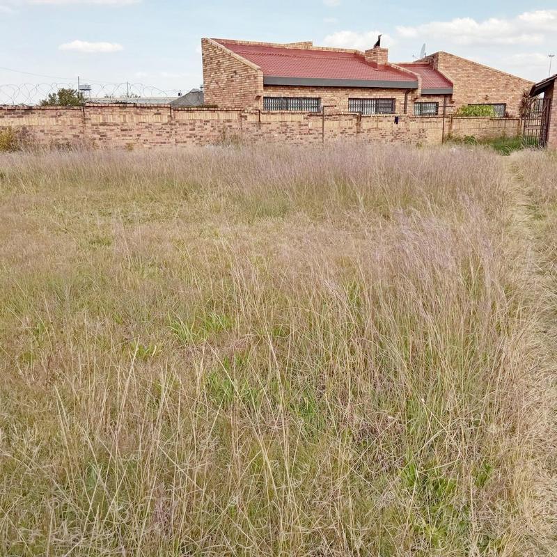 2 Bedroom Property for Sale in Tsakane Gauteng