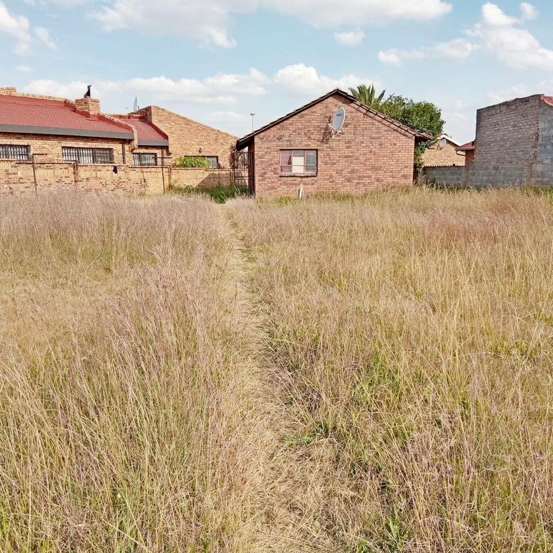 2 Bedroom Property for Sale in Tsakane Gauteng
