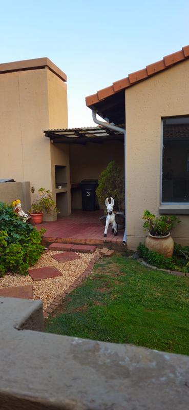 To Let 2 Bedroom Property for Rent in Witfield Gauteng
