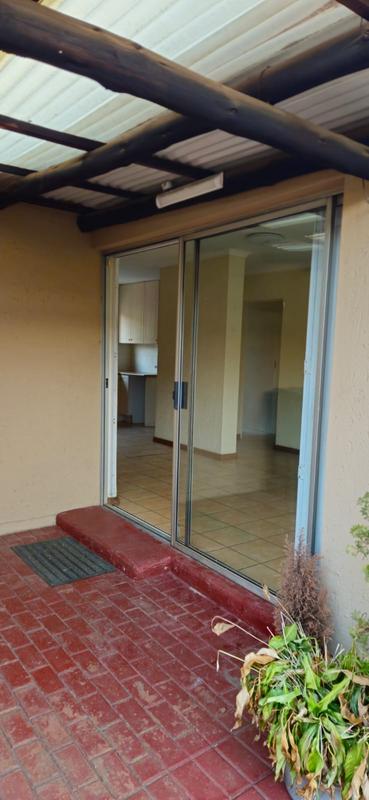 To Let 2 Bedroom Property for Rent in Witfield Gauteng
