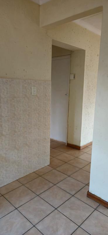To Let 2 Bedroom Property for Rent in Witfield Gauteng