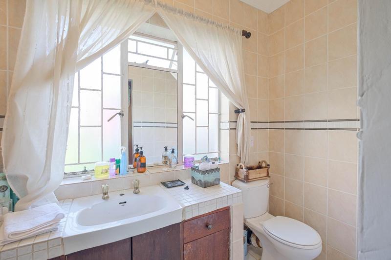 7 Bedroom Property for Sale in Eldoraigne Gauteng