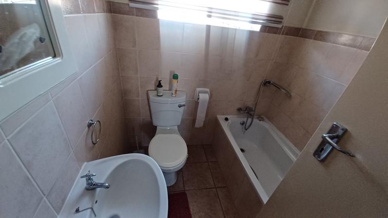 2 Bedroom Property for Sale in Montana Gauteng
