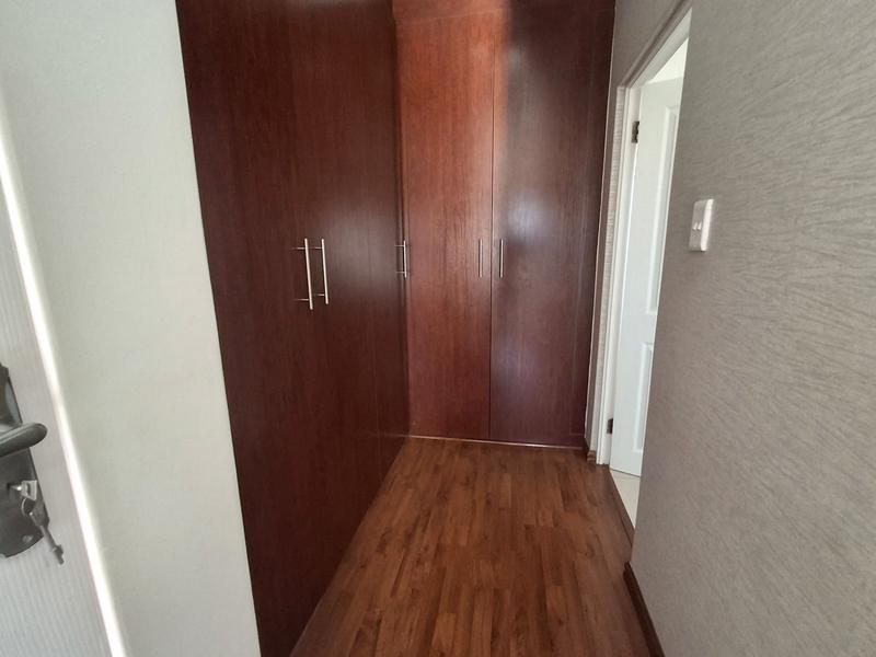To Let 4 Bedroom Property for Rent in Blue Hills Gauteng