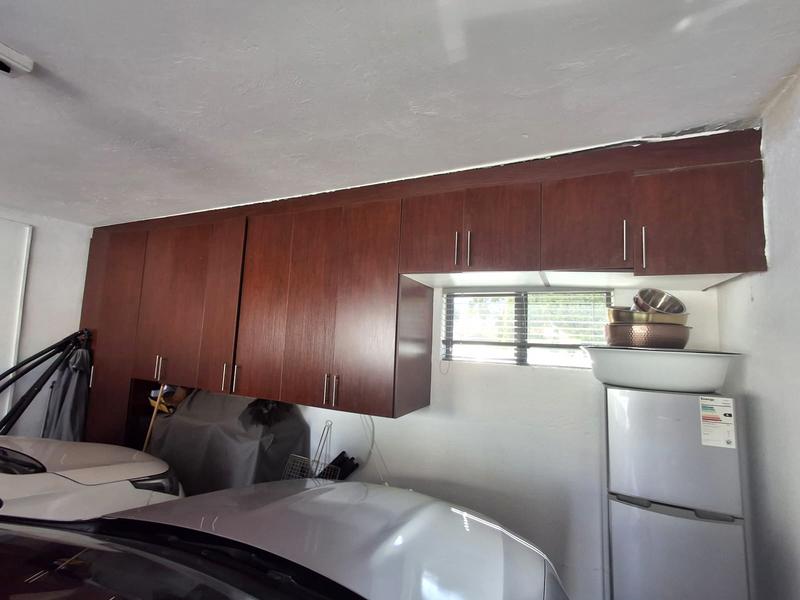 To Let 4 Bedroom Property for Rent in Blue Hills Gauteng