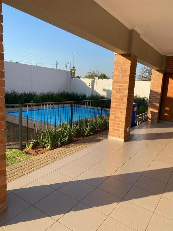 To Let 2 Bedroom Property for Rent in Ravenswood Gauteng