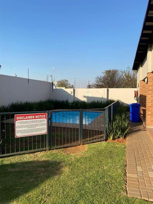 To Let 2 Bedroom Property for Rent in Ravenswood Gauteng