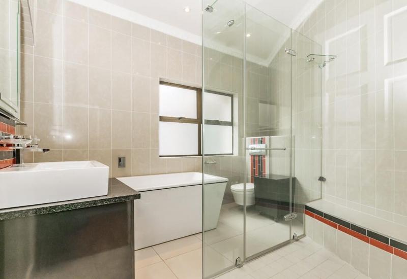 7 Bedroom Property for Sale in Honeydew Gauteng