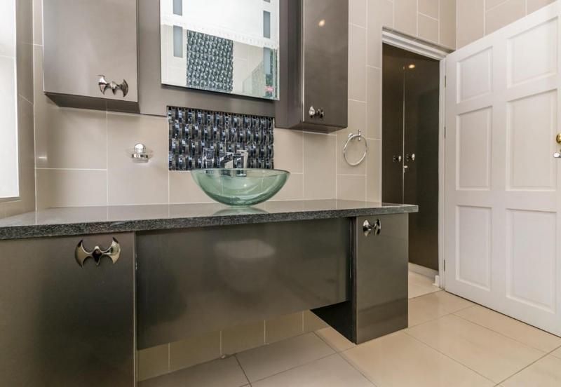 7 Bedroom Property for Sale in Honeydew Gauteng