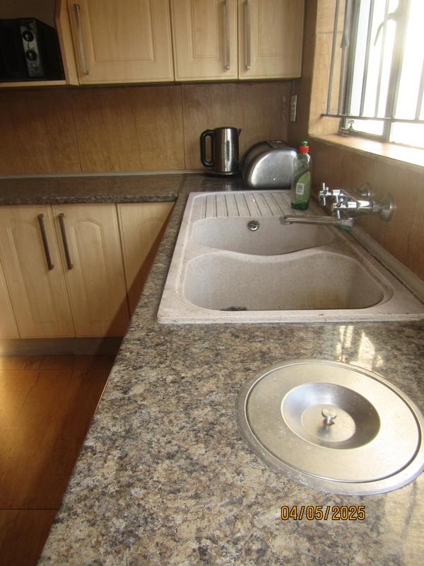 5 Bedroom Property for Sale in Spruit View Gauteng