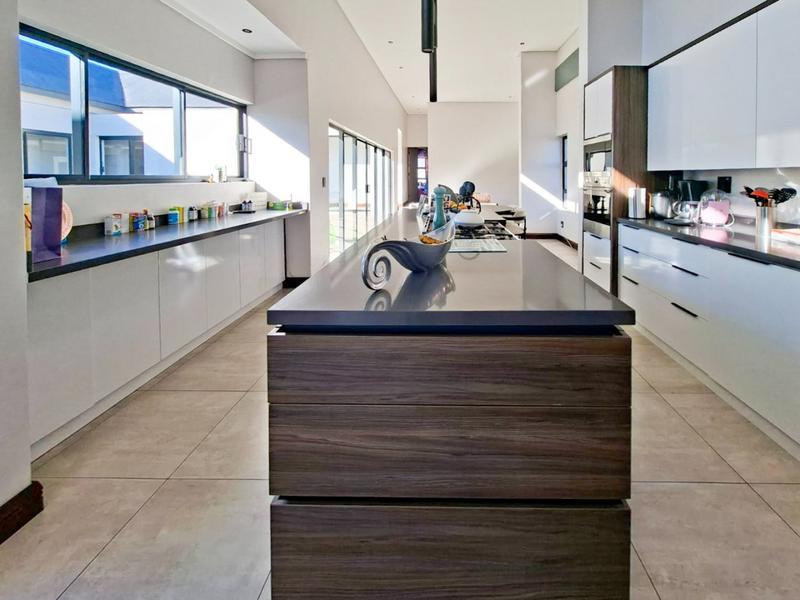 4 Bedroom Property for Sale in Midstream Estate Gauteng