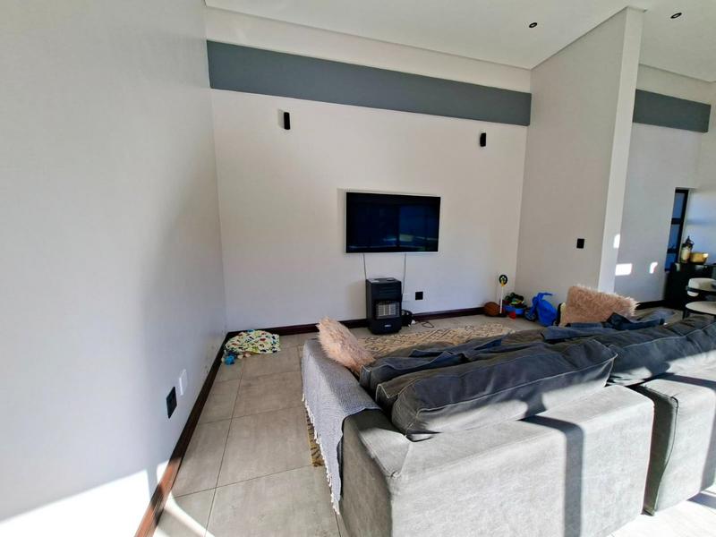 4 Bedroom Property for Sale in Midstream Estate Gauteng