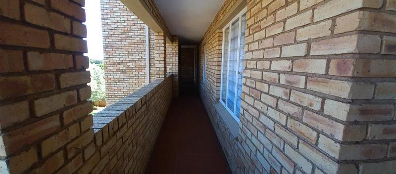 2 Bedroom Property for Sale in Wilro Park Gauteng