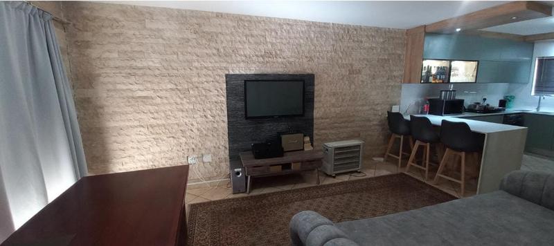 2 Bedroom Property for Sale in Wilro Park Gauteng